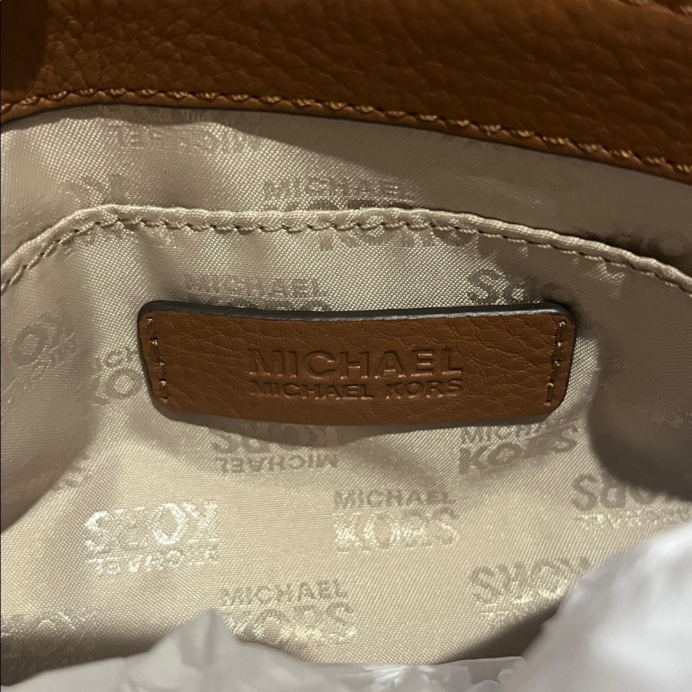 Authentic Michael Kors Brown Leather Shoulder Bag - Picture 4 of 5